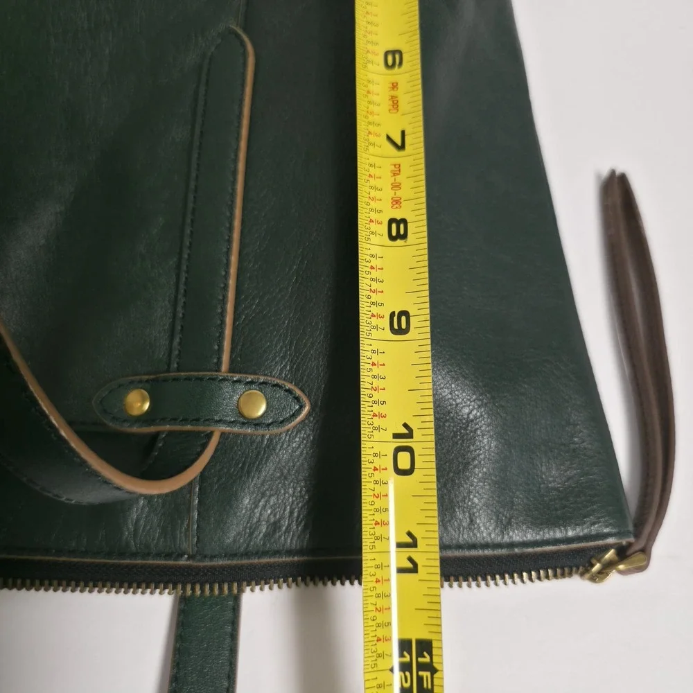 Fossil Felicity Dark Green Leather Tote Shoulder Bag Purse Zip Top Brass Studs